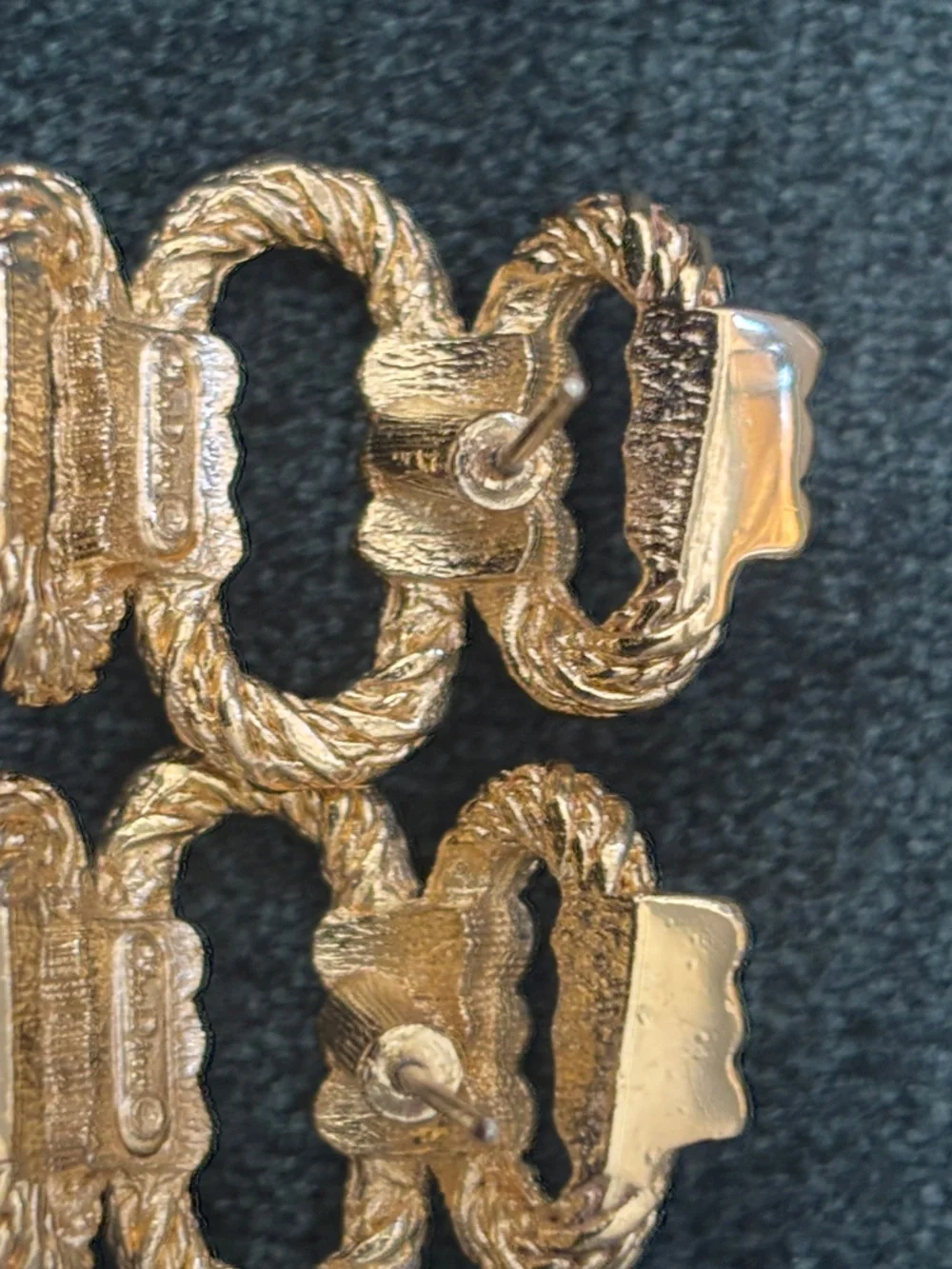 Dior Gold Twisted Rope Link Clip Earrings - Gold - Picture 4 of 4